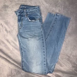 Light wash Jeans
